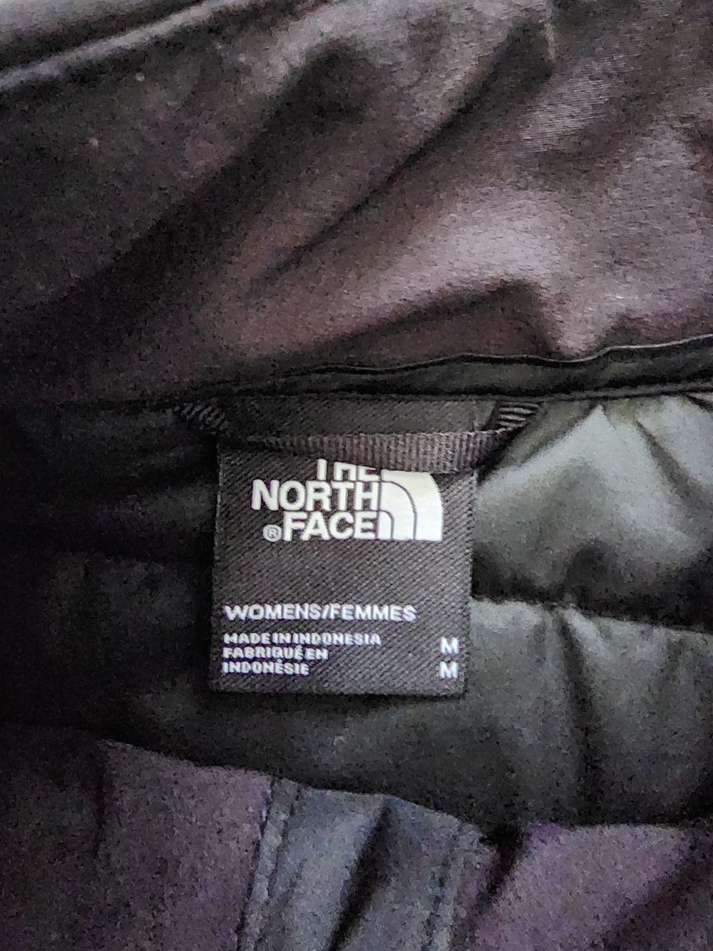 The North Face Women’s Black Quilted Hybrid Jacket - Picture 3 of 8